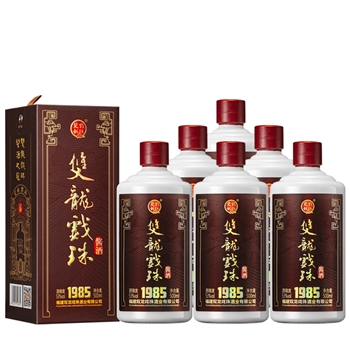 双龙戏珠酱酒1985